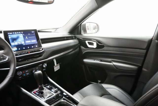 2026 Jeep Compass Latitude Altitude - Photo 16