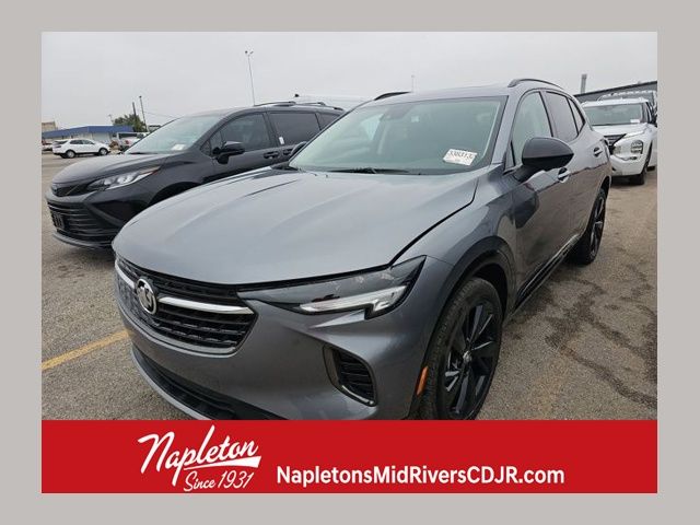 2022 Buick Envision Essence's photo