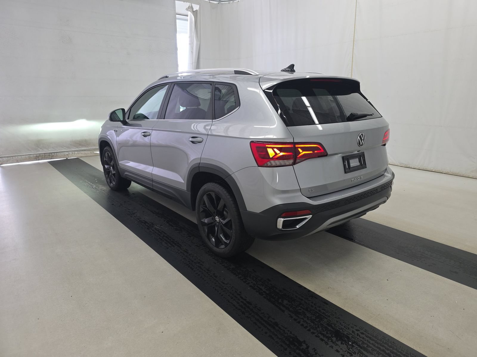 Used 2023 Volkswagen Taos 1.5T SE SUV