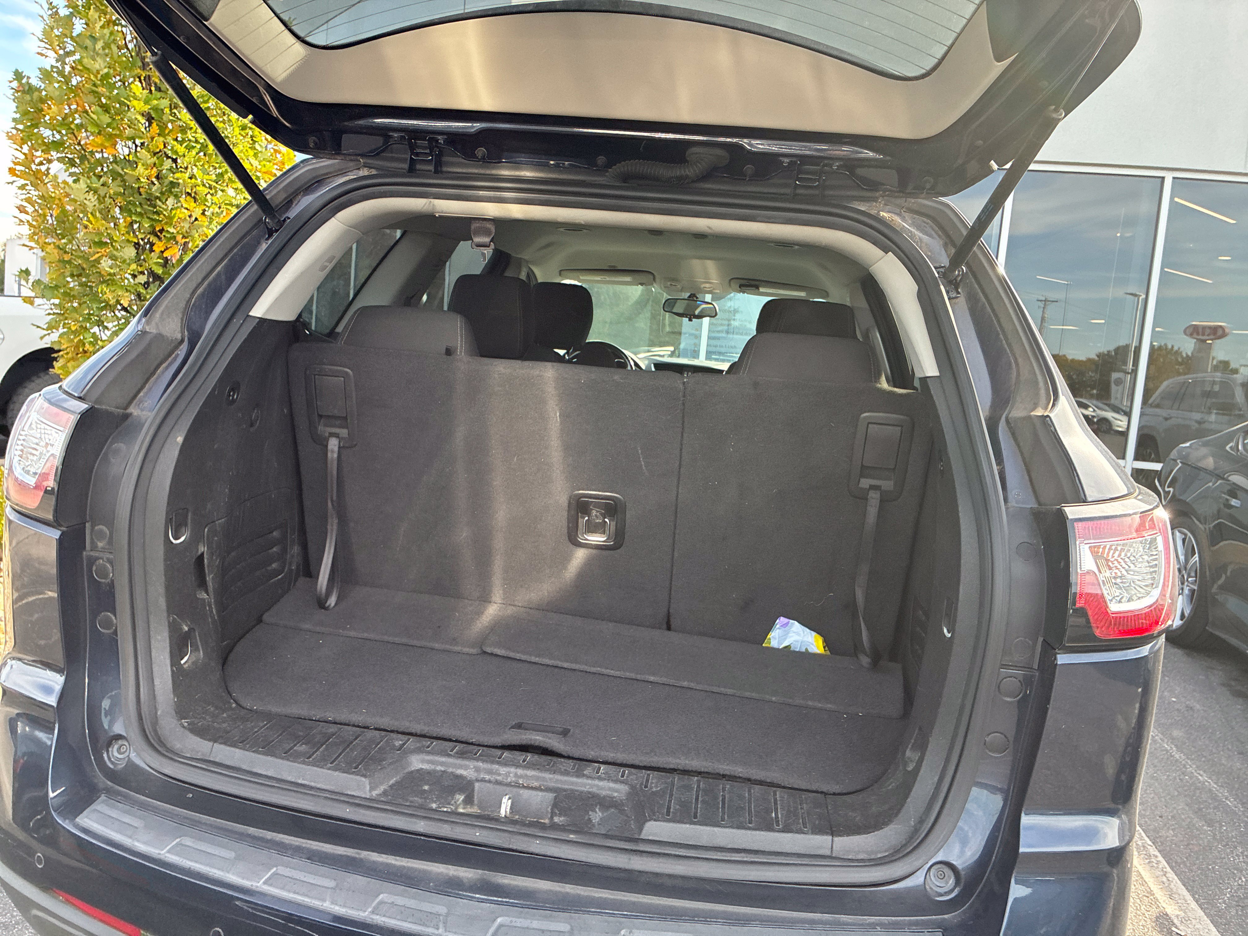 Used 2017 Chevrolet Traverse LT w/1LT SUV