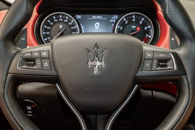 2022 Maserati Levante Trofeo - Photo 14