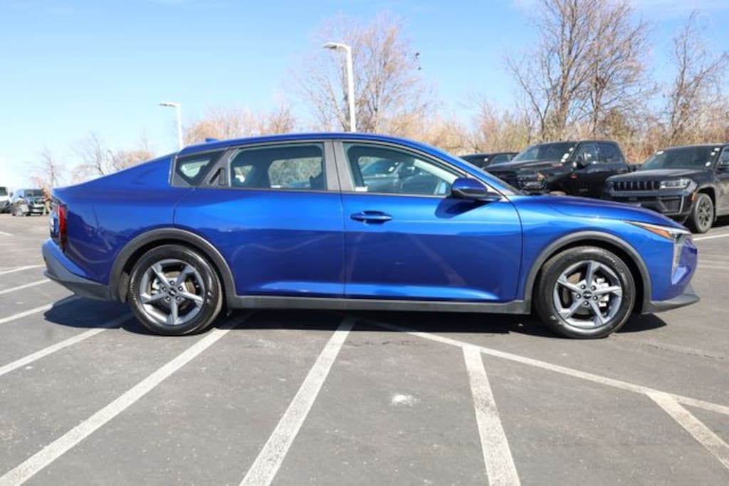 Used 2025 Kia K4 LXS Sedan
