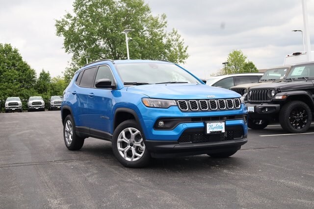 2025 Jeep Compass Latitude photo 2
