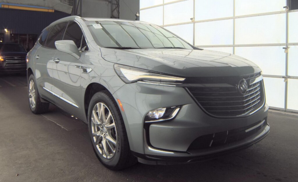 Used 2024 Buick Enclave Essence SUV