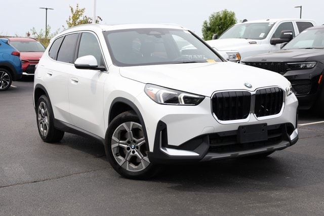 Used 2023 BMW X1 28i with VIN WBX73EF09P5W81706 for sale in Saint Peters, MO