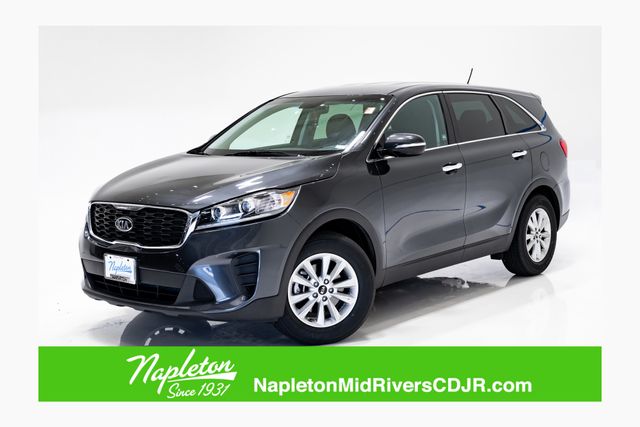 2019 Kia Sorento LX AT's photo