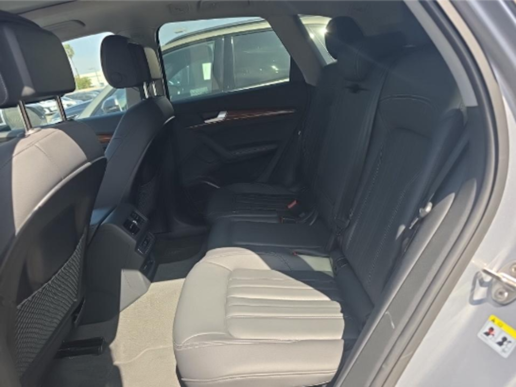 Used 2023 Audi Q5 40 Premium SUV