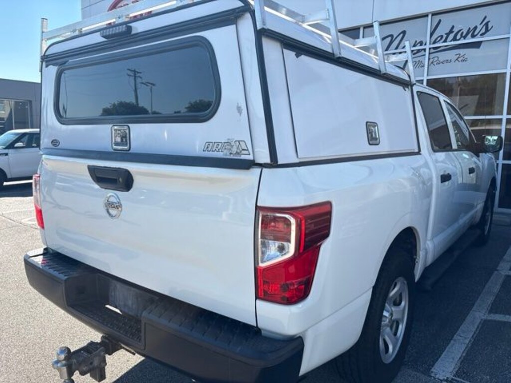 Used 2017 Nissan Titan S Truck Crew Cab