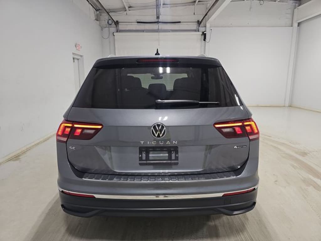 Used 2024 Volkswagen Tiguan 2.0T SE SUV