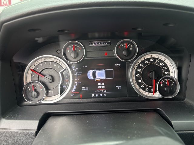 2015 Ram 1500 Sport photo 4