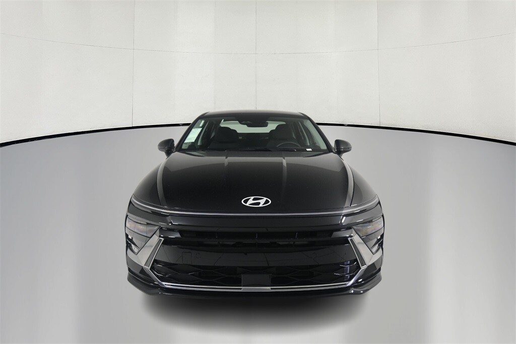 2025 Hyundai Sonata SEL Convenience photo 3