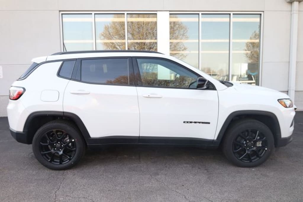 New 2026 Jeep Compass LATITUDE ALTITUDE 4X4 Sport Utility