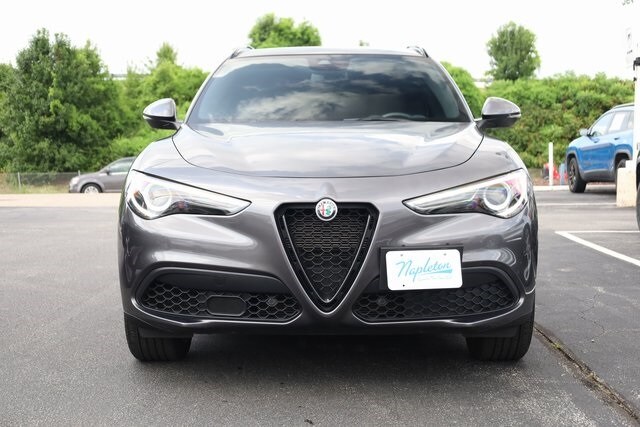 2022 Alfa Romeo Stelvio Sprint photo 2