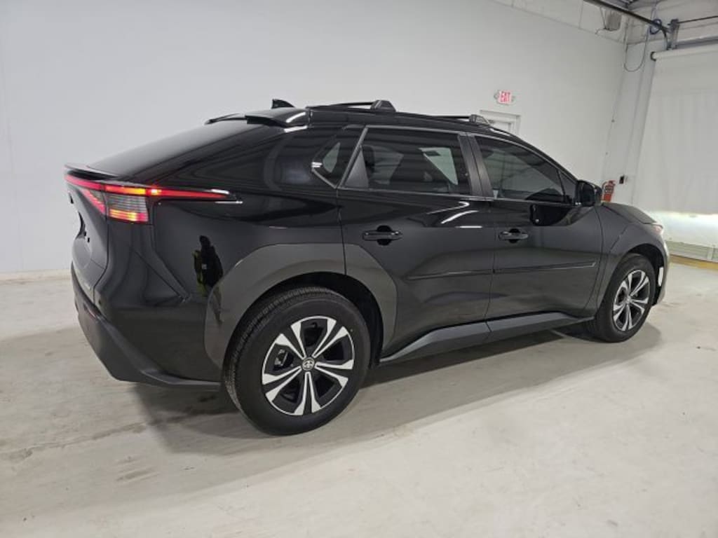 Used 2024 Toyota bZ4X XLE SUV