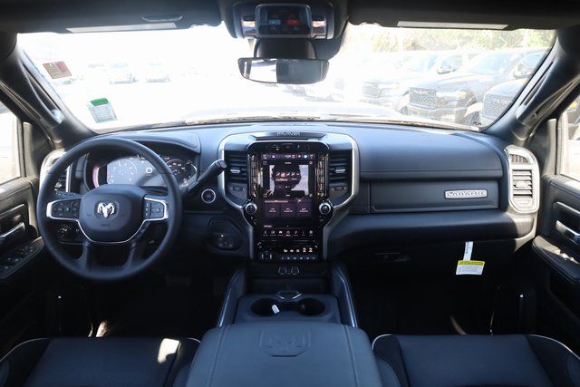 2025 RAM 2500 Laramie - Photo 11