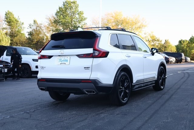 2025 Honda CR-V Hybrid Sport Touring photo 3