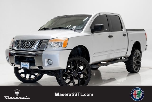 2012 Nissan Titan SV - Photo 1