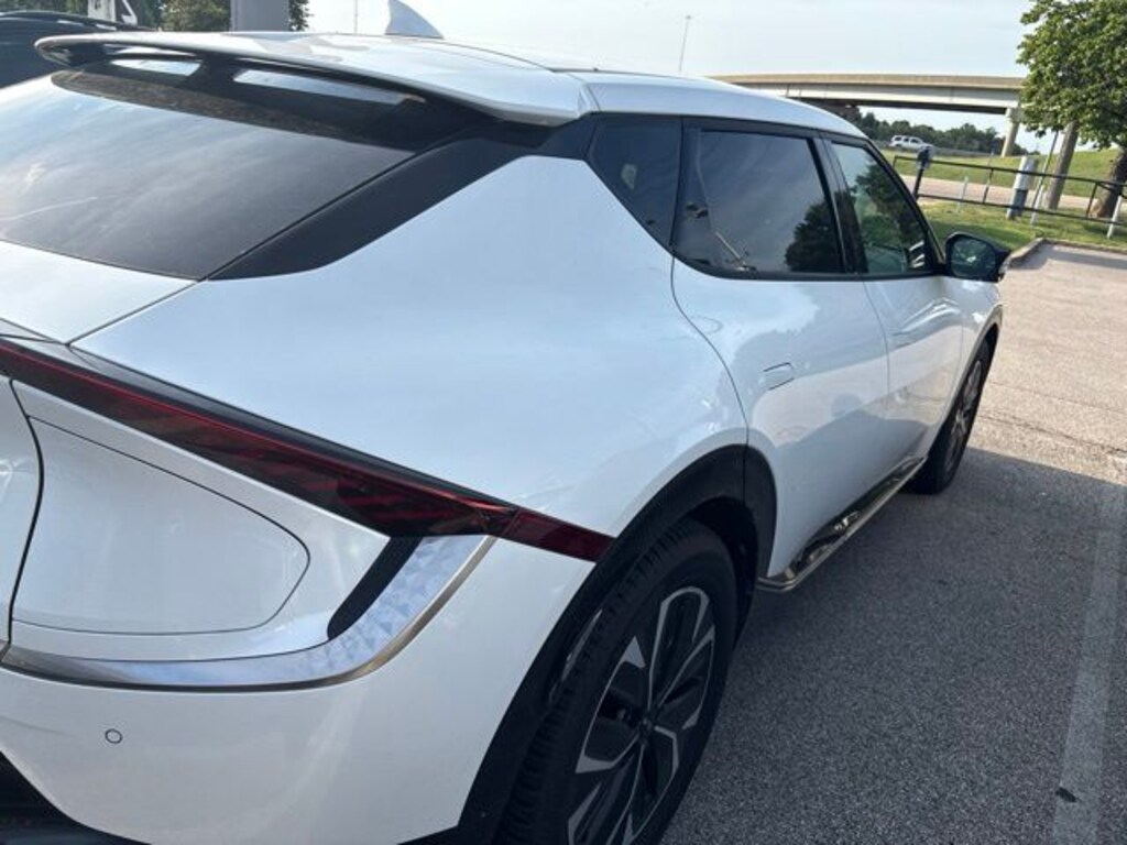Used 2022 Kia EV6 Wind SUV