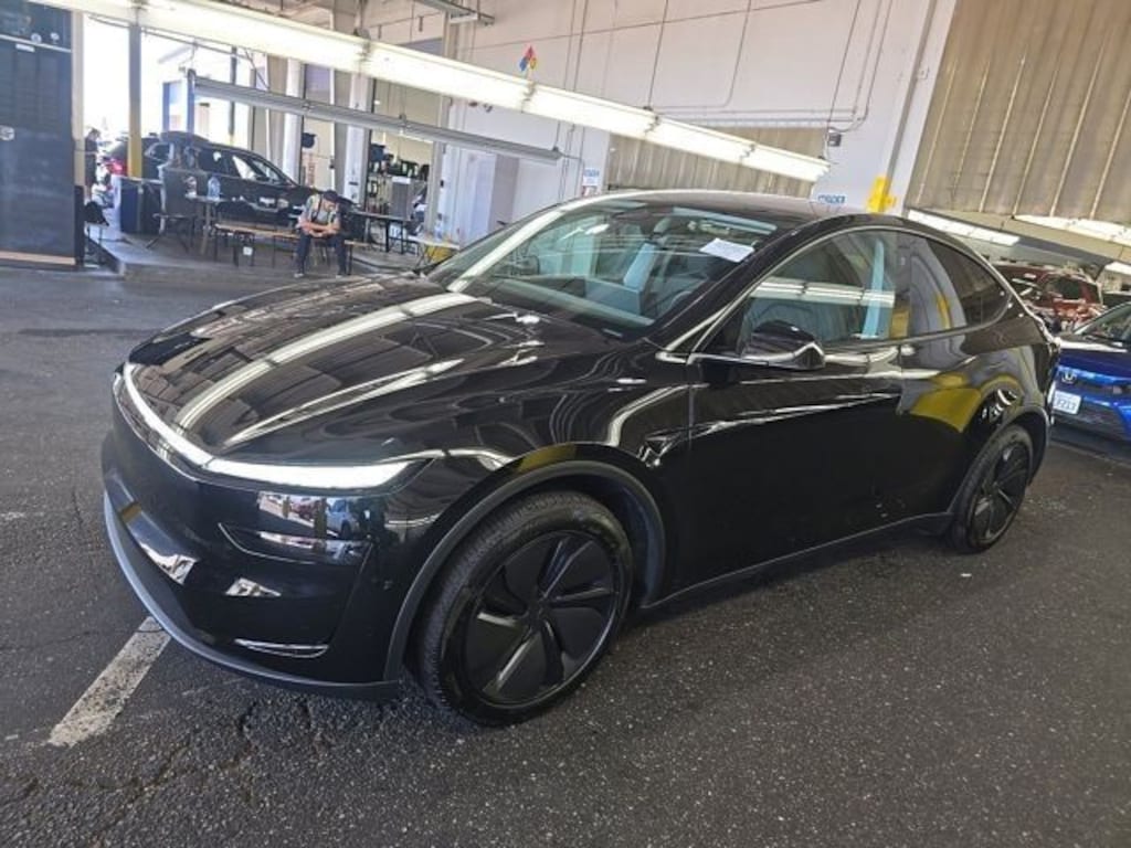 Used 2026 Tesla Model Y SUV