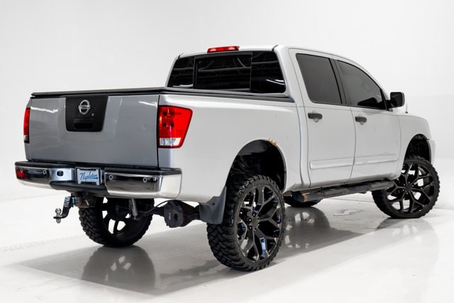 2012 Nissan Titan SV - Photo 27