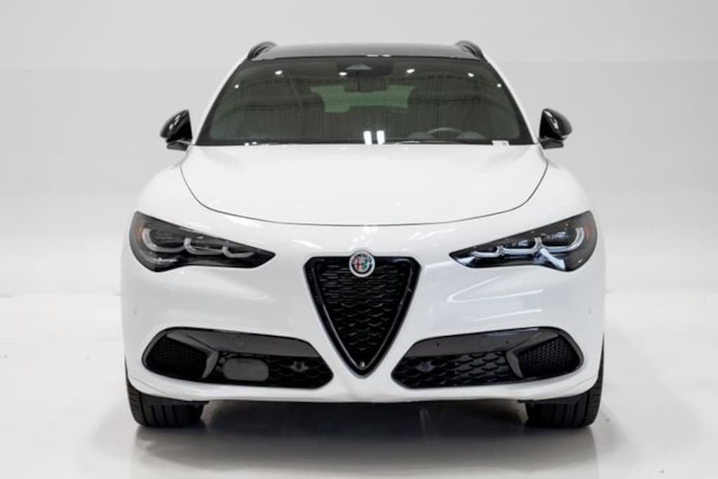 Used 2025 Alfa Romeo Stelvio Special Edition SUV