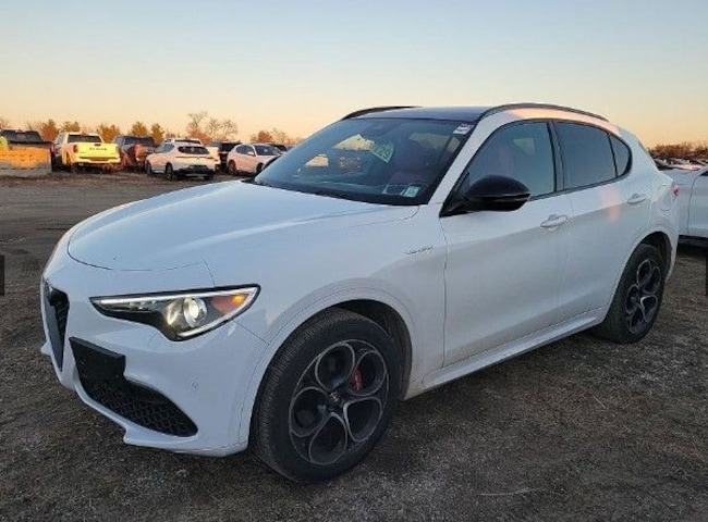 2022 Alfa Romeo Stelvio Ti SUV