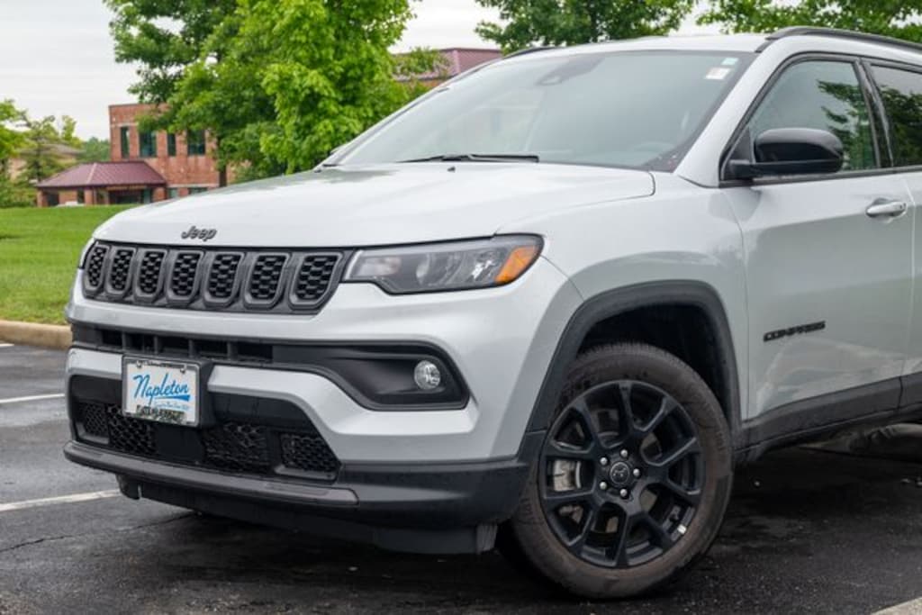 New 2026 Jeep Compass LATITUDE ALTITUDE 4X4 Sport Utility