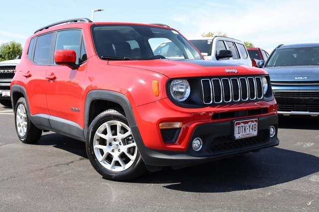 Used 2019 Jeep Renegade Latitude with VIN ZACNJABB3KPK32951 for sale in Saint Peters, MO