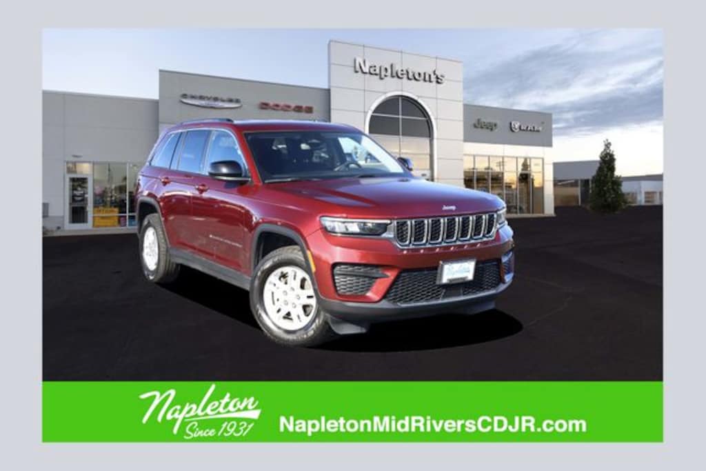 Used 2023 Jeep Grand Cherokee Laredo SUV
