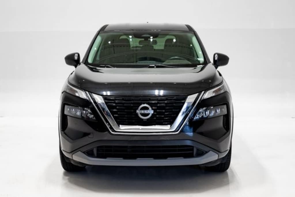 Used 2023 Nissan Rogue S SUV