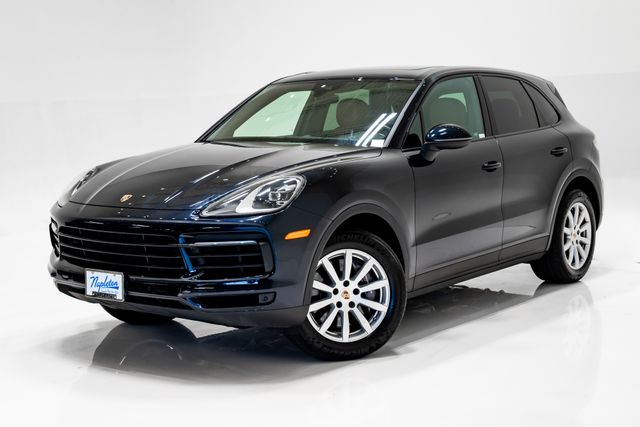 2022 Porsche Cayenne -'s photo