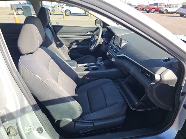 2021 Nissan Altima 2.5 S photo 4