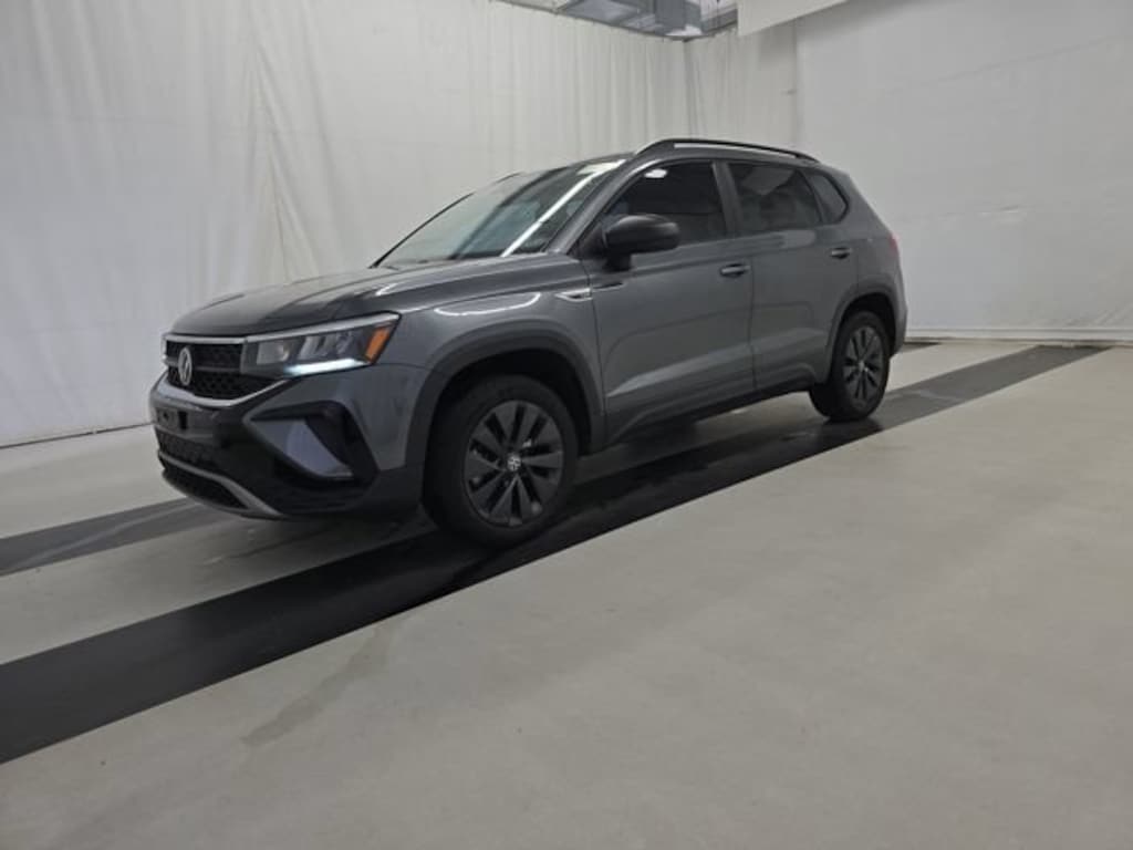 Used 2022 Volkswagen Taos 1.5T S SUV