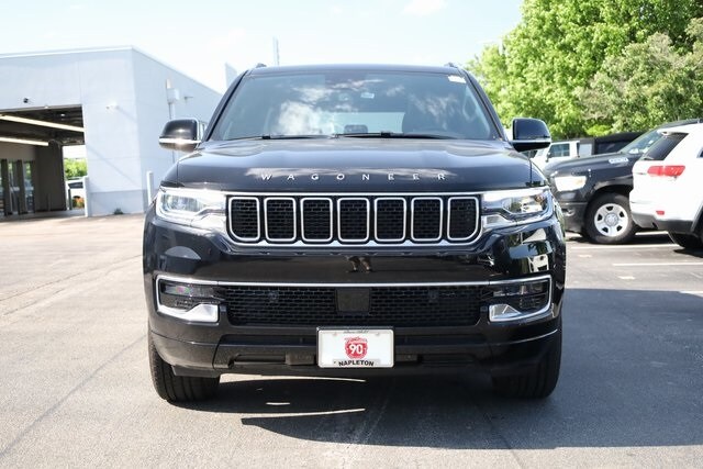 2024 Jeep Wagoneer L Base photo 3