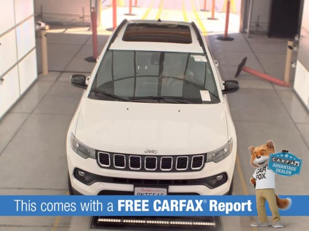Used 2025 Jeep Compass Latitude SUV