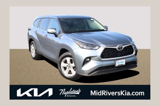 2022 Toyota Highlander LE SUV