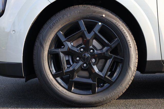 2026 Kia Carnival SX Prestige - Photo 9