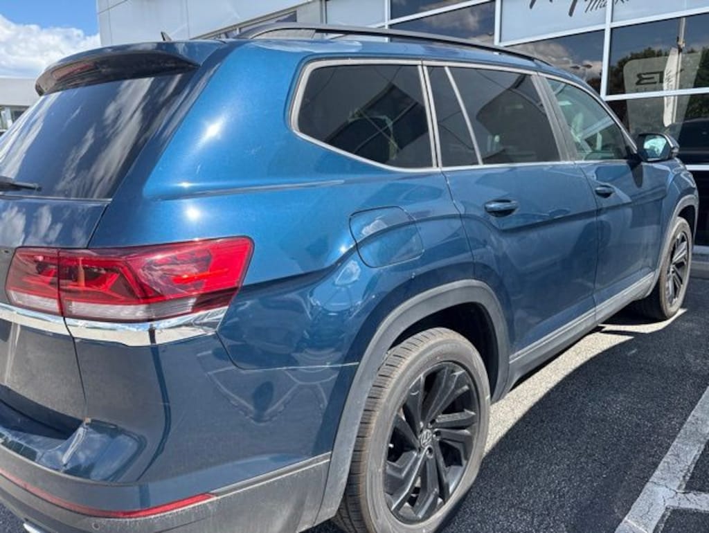 Used 2022 Volkswagen Atlas 3.6L V6 SE w/Technology SUV