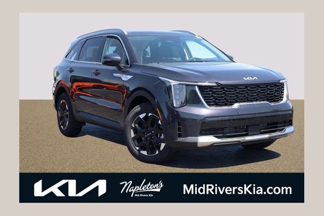 2025 Kia Sorento S's photo