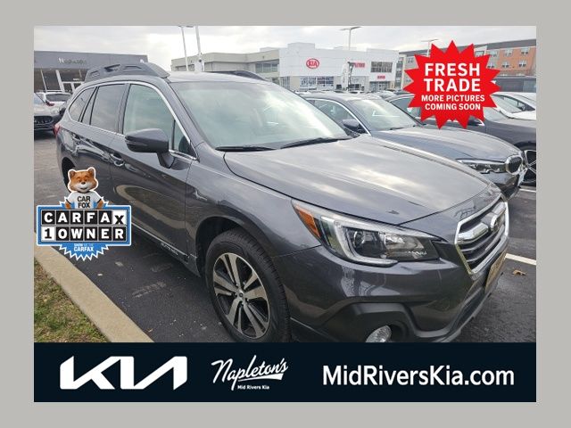 2019 Subaru Outback Limited's photo