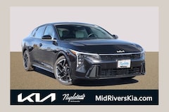 2025 Kia K4 GT-Line Sedan