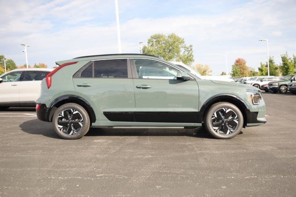New 2025 Kia Niro EV Wind SUV
