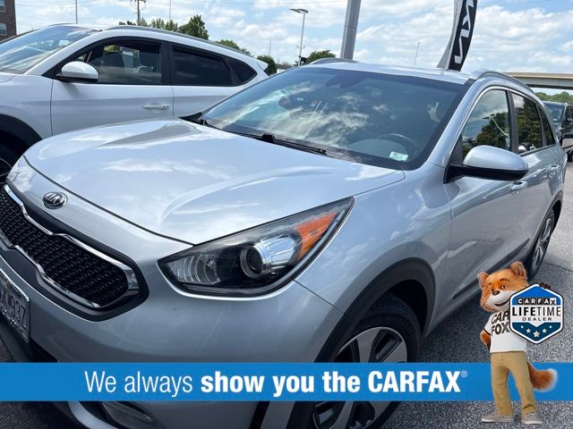 Used 2017 Kia Niro LX with VIN KNDCB3LC9H5102295 for sale in St. Peters, MO