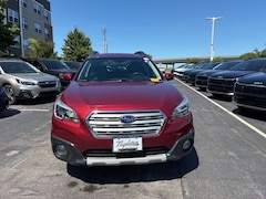 2017 Subaru Outback 2.5i Limited with SUV