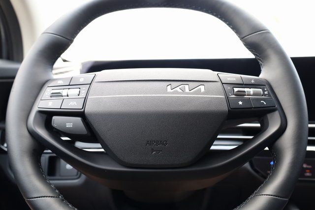2026 Kia Sportage SX - Photo 17