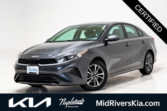2024 Kia Forte LXS AT's photo