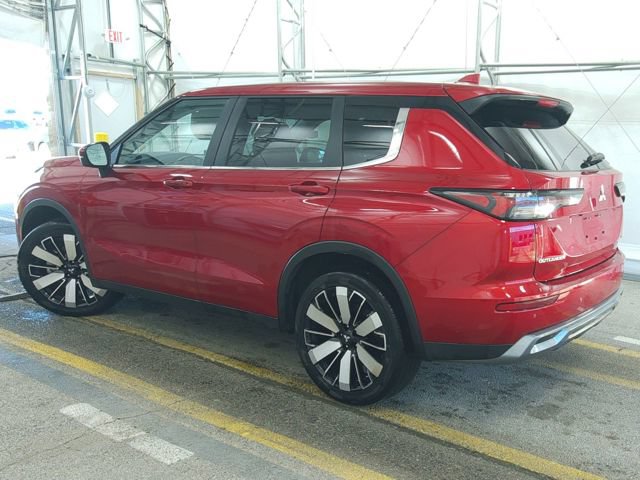 Used 2025 Mitsubishi Outlander SUV