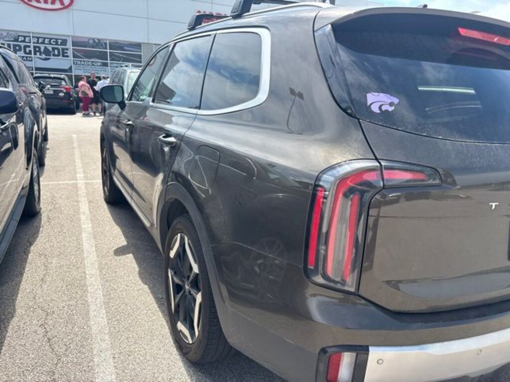 Used 2024 Kia Telluride EX SUV