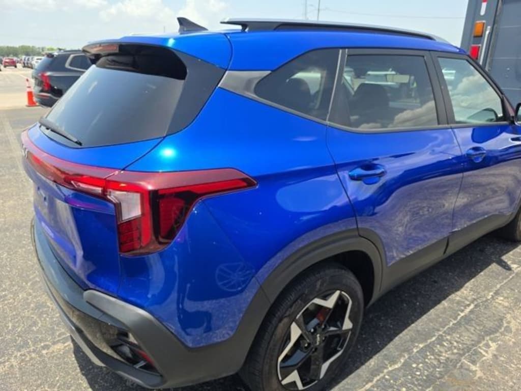 Used 2025 Kia Seltos S SUV