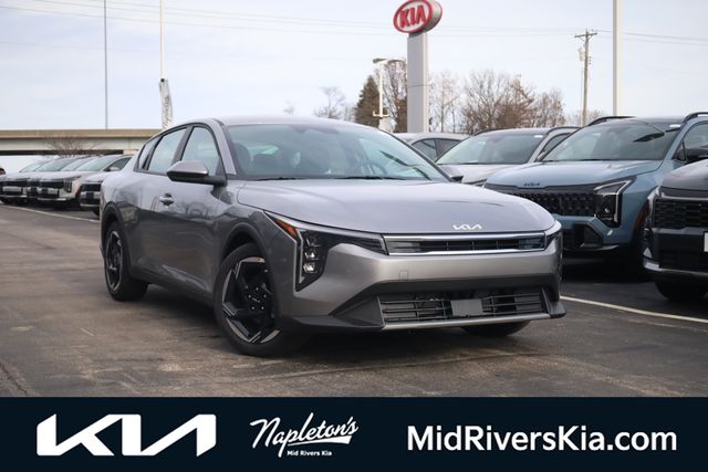 2025 Kia K4 EX's photo
